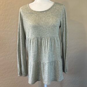 LC LAUREN CONRAD 💚 Tiered Tunic Sweater